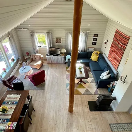 Nyaraló 6 Person In Espevaer-by Traum