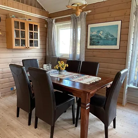 6 Person In Espevaer-by Traum Nyaraló